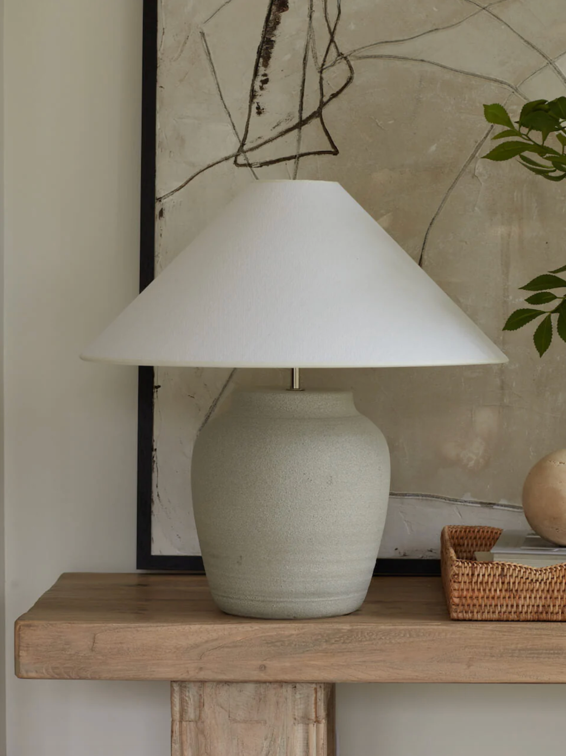 Haske Ceramic Table Lamp – Modern Textured Bedside Lamp with Fabric Shade