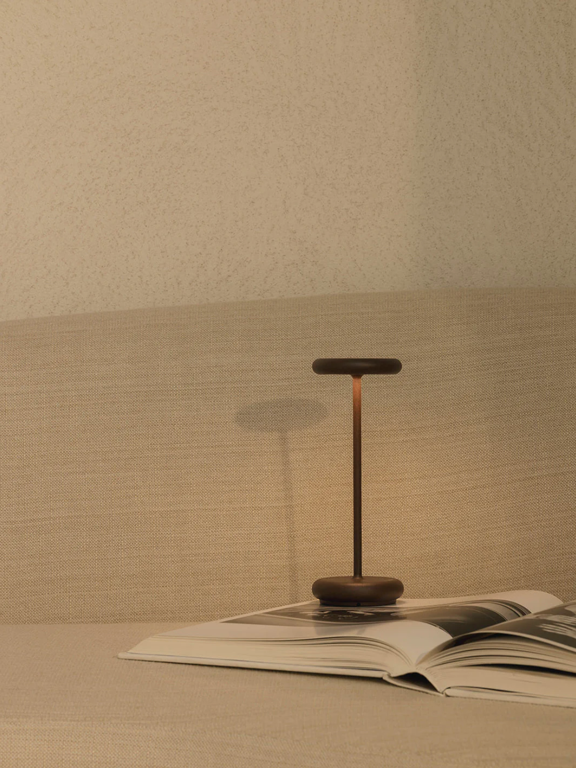 Rechargeable Cordless Table Lamp – Modern Dimmable LED Bedside Lamp